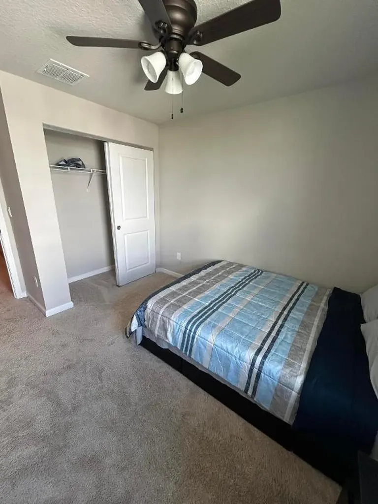 5630 N Enclave Drive Mangonia Park FL 33407