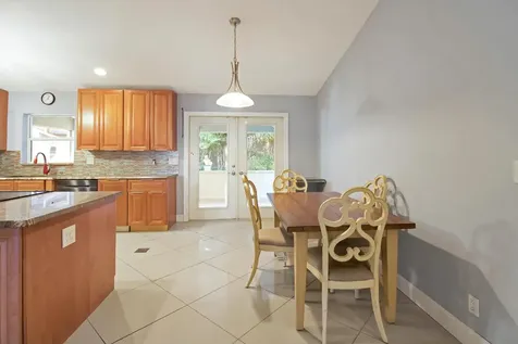 18268 49th Street N Loxahatchee FL 33470