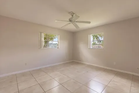 761 SE Browning Avenue Port St Lucie FL 34983