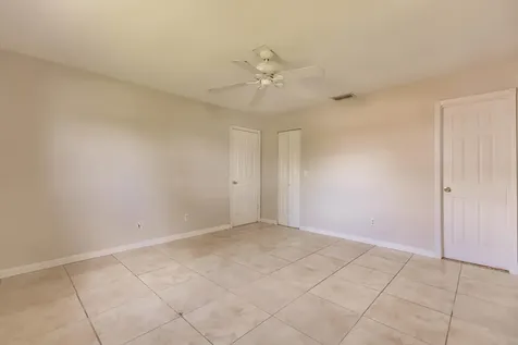 761 SE Browning Avenue Port St Lucie FL 34983