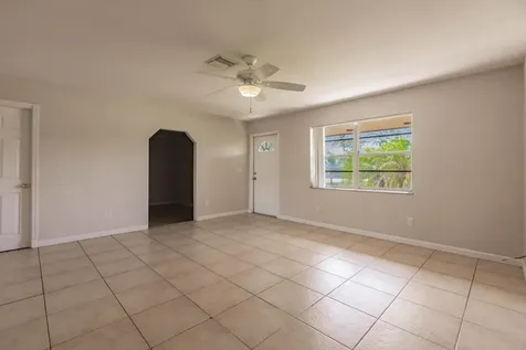 761 SE Browning Avenue Port St Lucie FL 34983