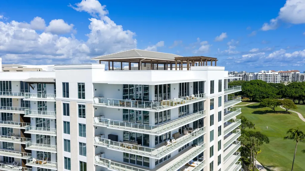 220 SE Mizner Boulevard Boca Raton FL 33432