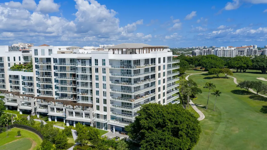 220 SE Mizner Boulevard Boca Raton FL 33432