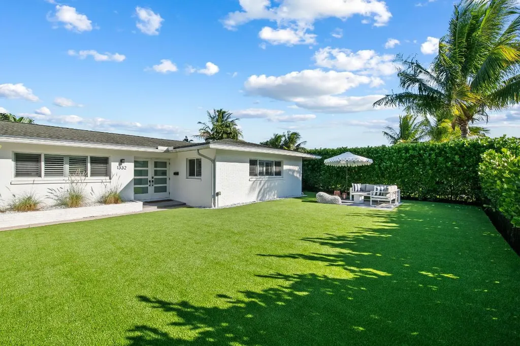 1332 SW 9th Avenue Boca Raton FL 33486