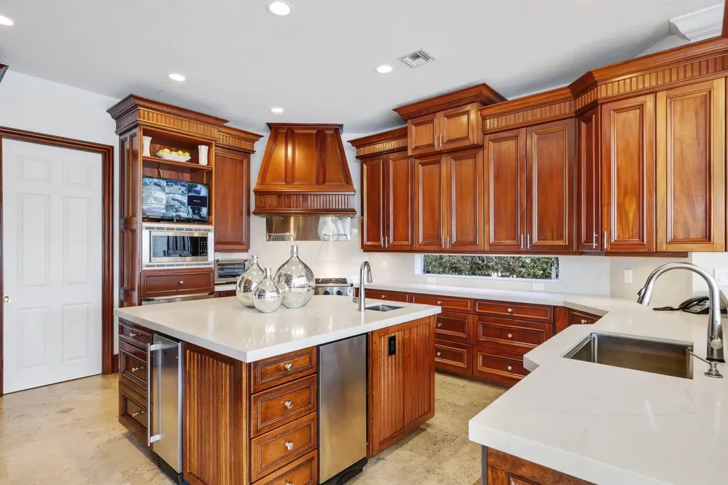 4317 Intracoastal Drive Highland Beach FL 33487