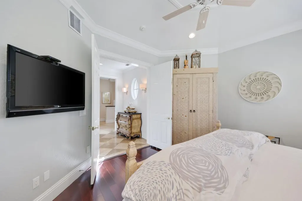 4317 Intracoastal Drive Highland Beach FL 33487