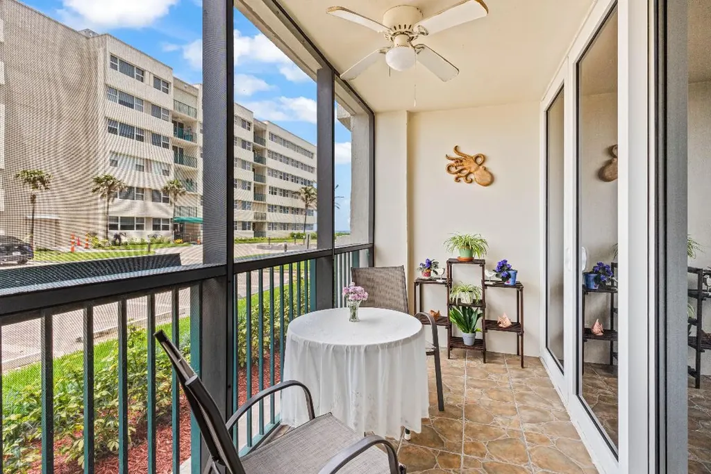 1237 Hillsboro Mile Hillsboro Beach FL 33062