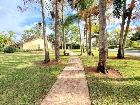 91 Rose Bay Court Royal Palm Beach FL 33411