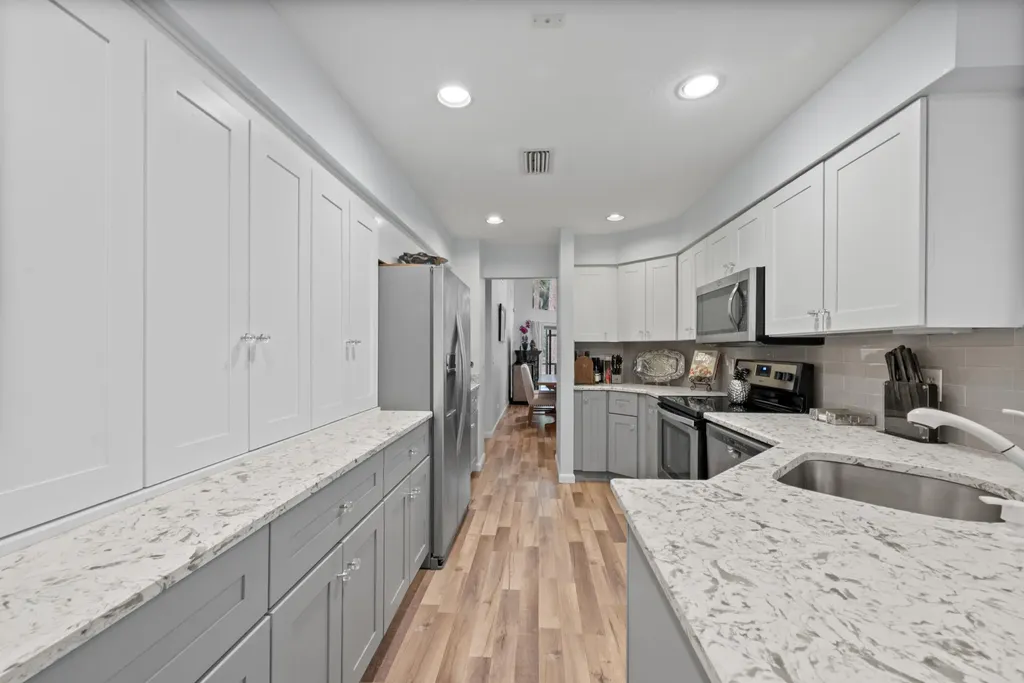 1121 Sand Drift Way West Palm Beach FL 33411