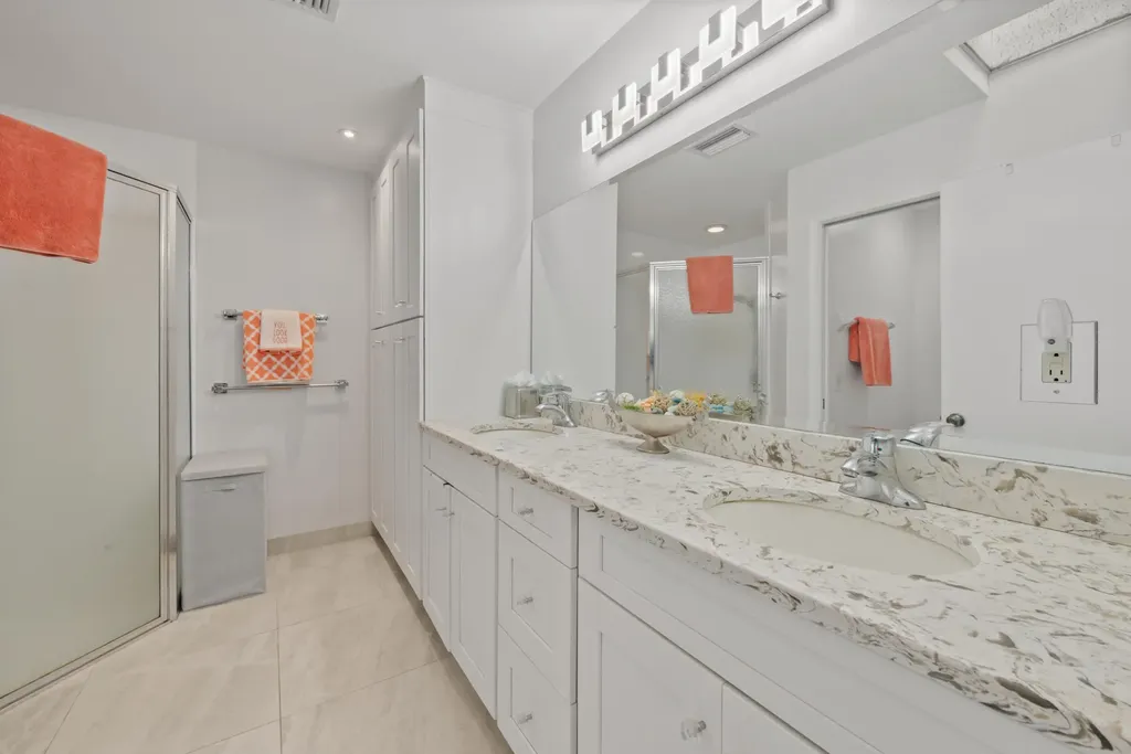 1121 Sand Drift Way West Palm Beach FL 33411