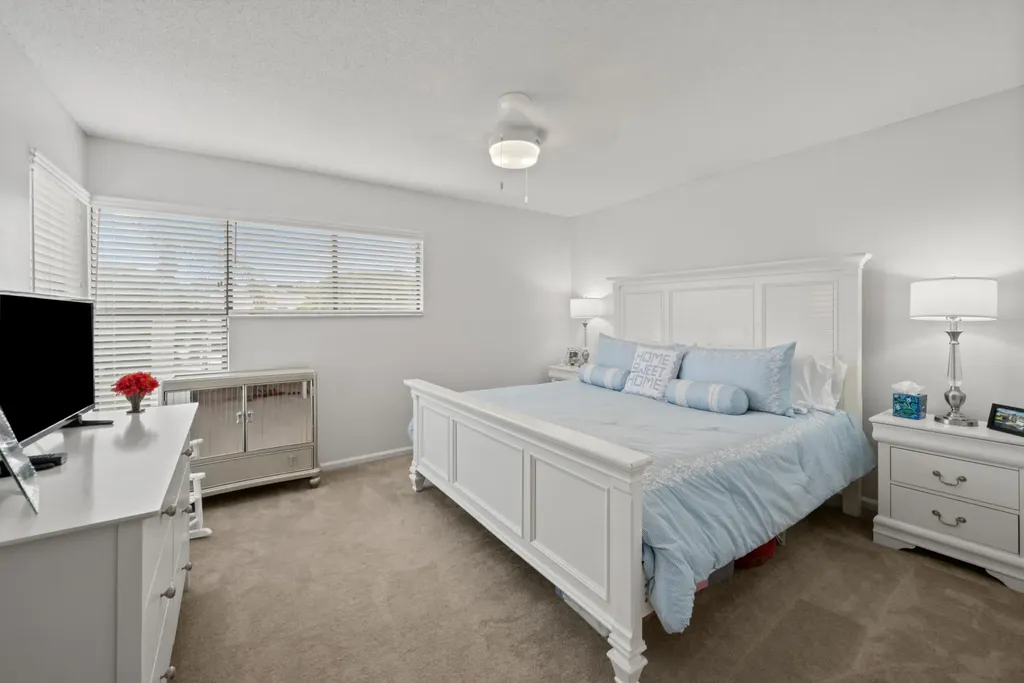 1121 Sand Drift Way West Palm Beach FL 33411