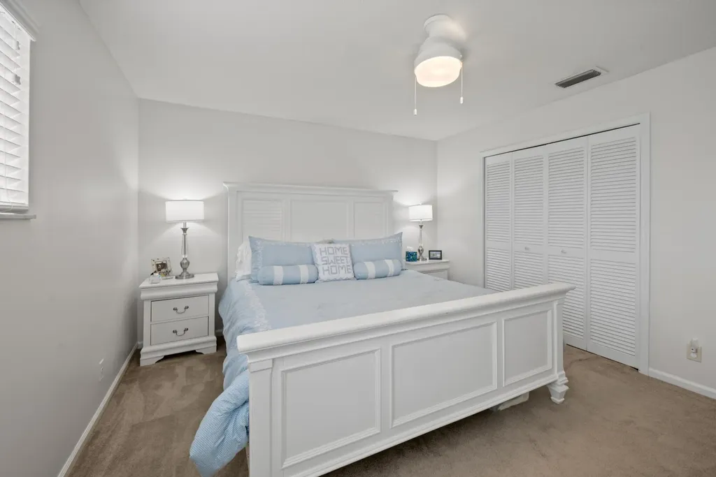 1121 Sand Drift Way West Palm Beach FL 33411