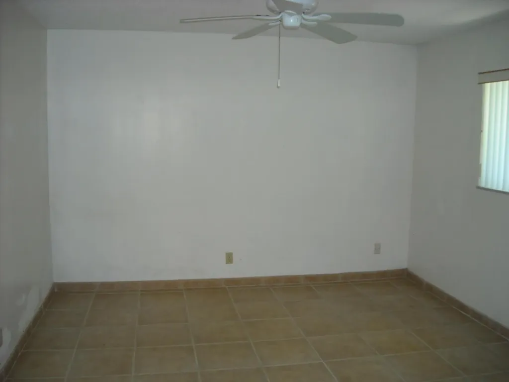 122 Stratford I West Palm Beach FL 33417