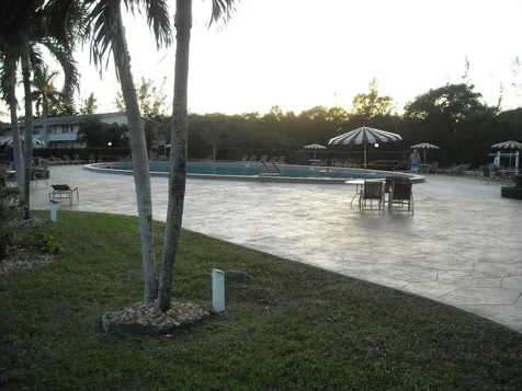 122 Stratford I West Palm Beach FL 33417
