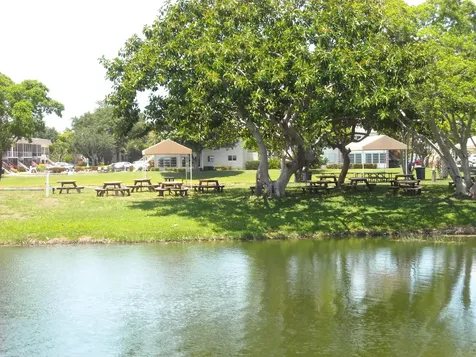 122 Stratford I West Palm Beach FL 33417