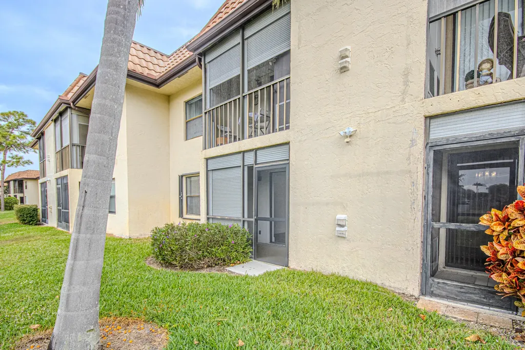 7094 Golf Colony Court Lake Worth FL 33467