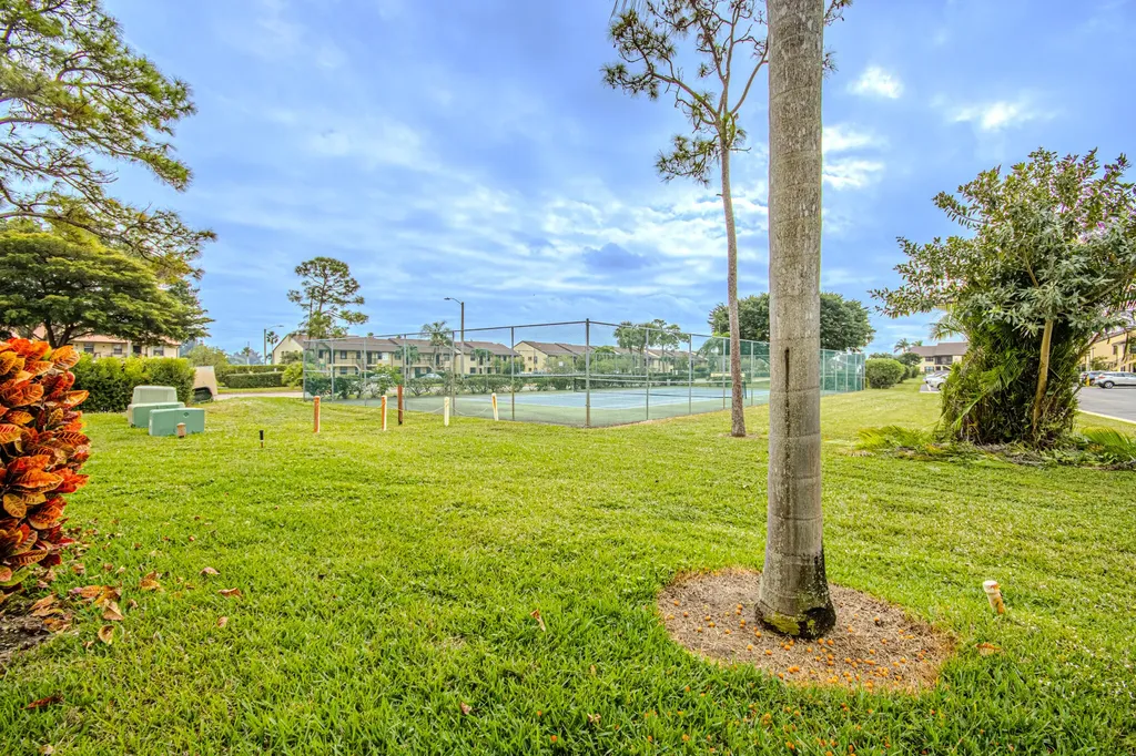 7094 Golf Colony Court Lake Worth FL 33467
