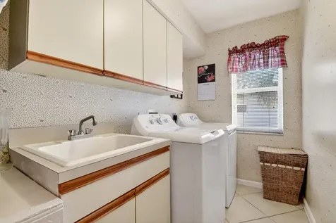 7218 Norwich Lane Boynton Beach FL 33436