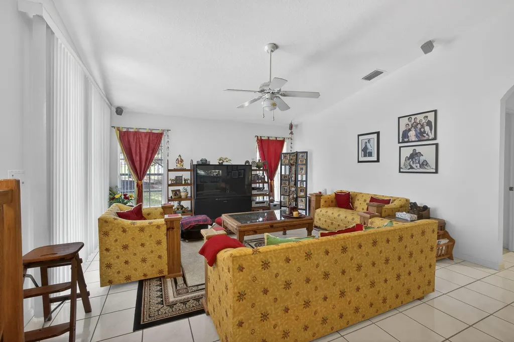 1940 S Club Drive Wellington FL 33414