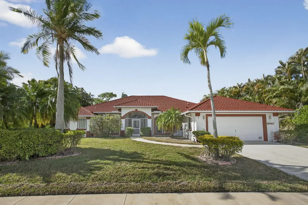 1940 S Club Drive Wellington FL 33414