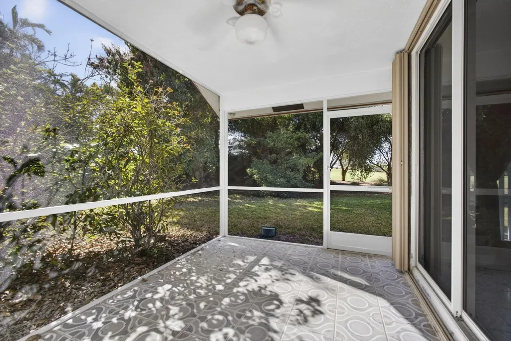 1940 S Club Drive Wellington FL 33414