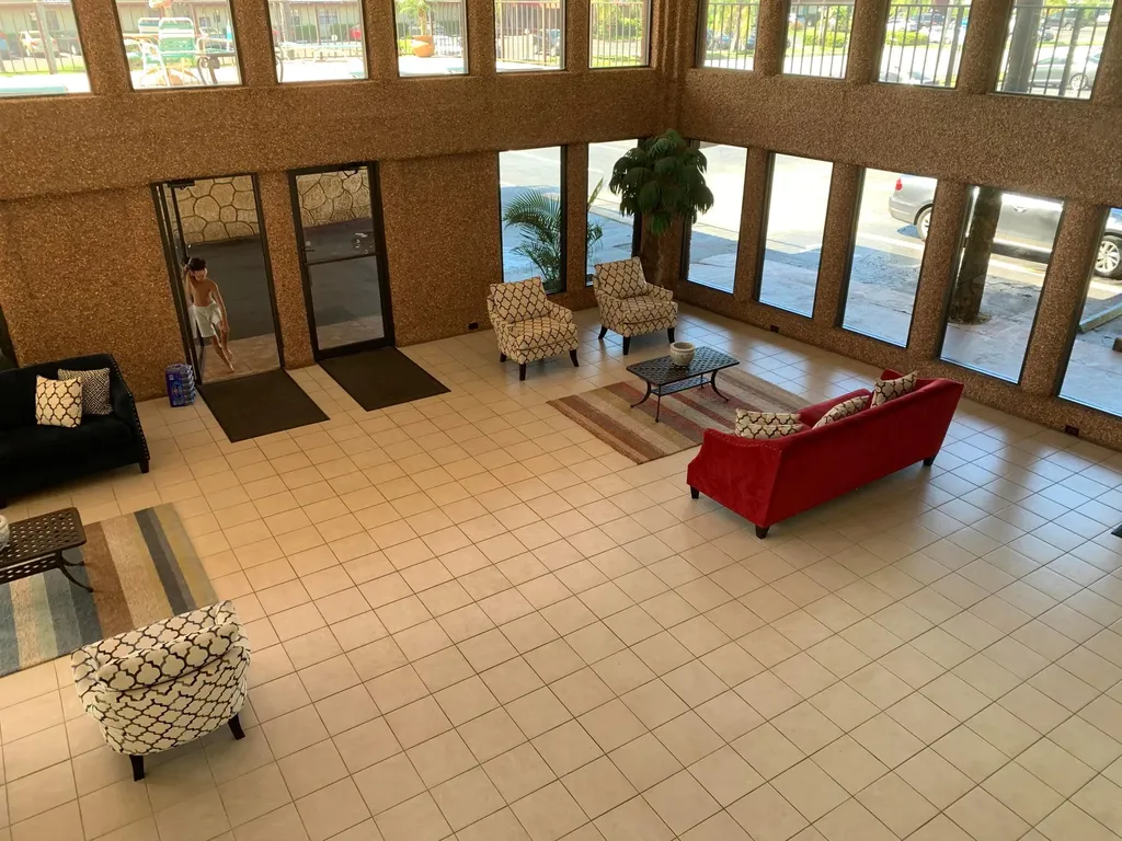 9370 SW 8th Street Boca Raton FL 33428