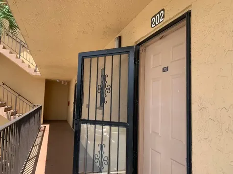 9370 SW 8th Street Boca Raton FL 33428