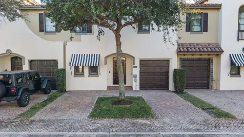 615 Via Villagio Hypoluxo FL 33462