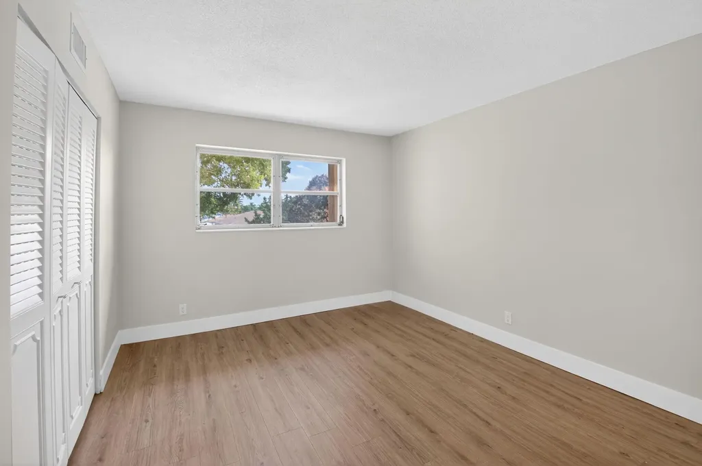 2213 NE 1st Court Boynton Beach FL 33435