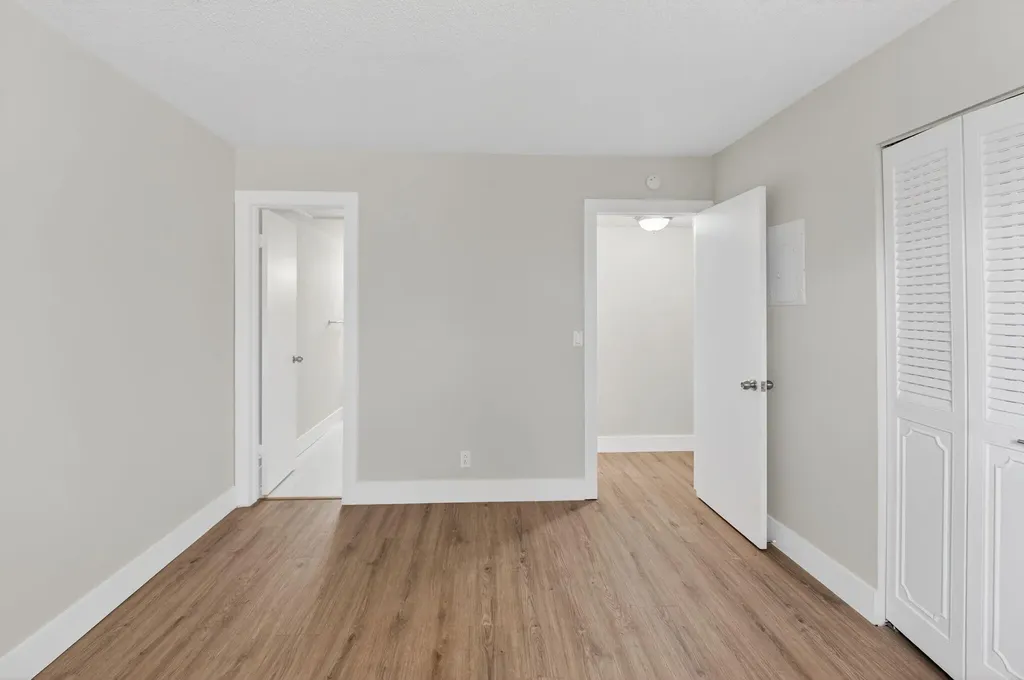 2213 NE 1st Court Boynton Beach FL 33435