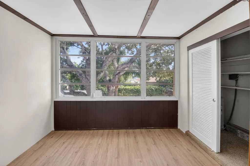 2213 NE 1st Court Boynton Beach FL 33435