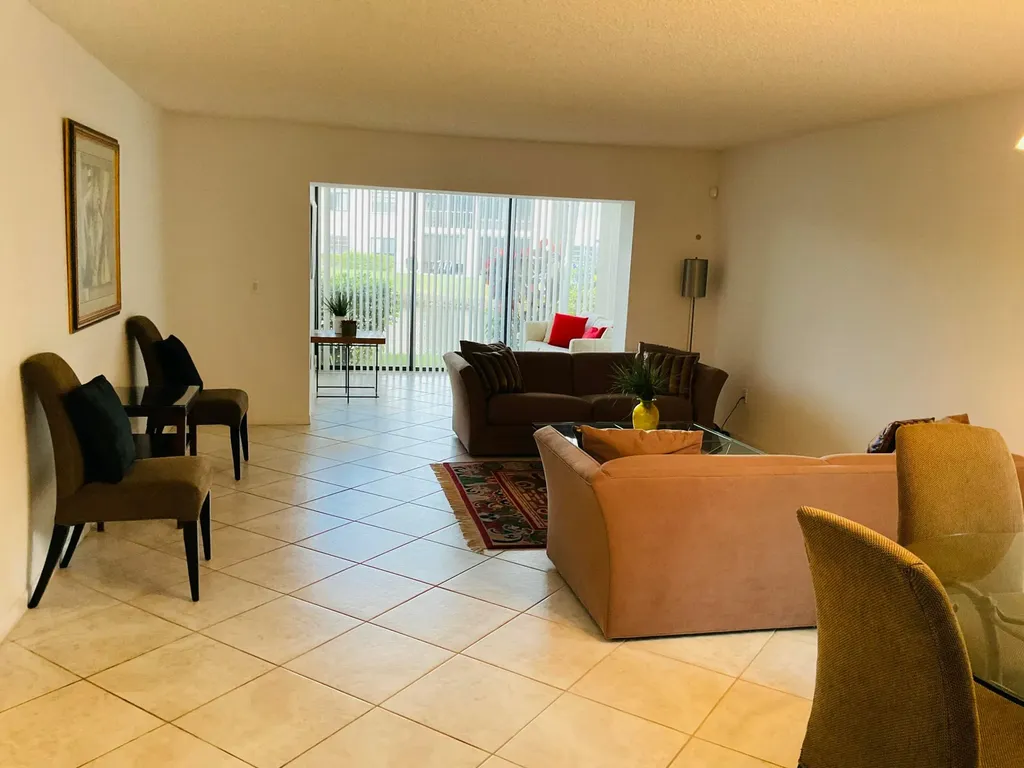 7979 Eastlake Drive Boca Raton FL 33433