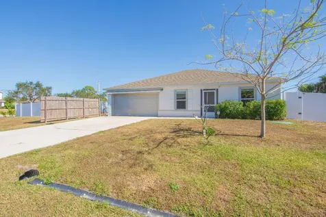 159 SW Milburn Circle Port St Lucie FL 34953
