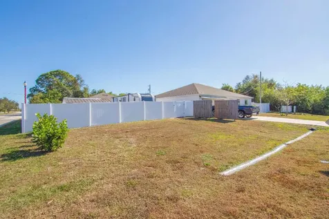 159 SW Milburn Circle Port St Lucie FL 34953