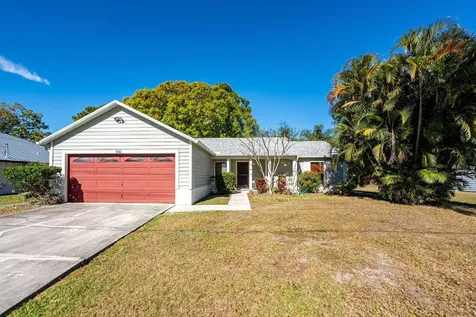 541 SE Faith Terrace Port St Lucie FL 34983