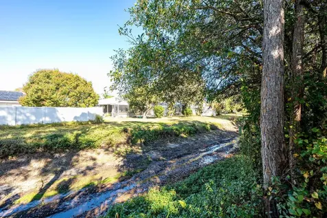 541 SE Faith Terrace Port St Lucie FL 34983