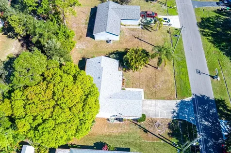 541 SE Faith Terrace Port St Lucie FL 34983
