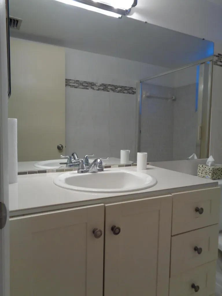 2566 Garden Drive S Lake Worth FL 33461