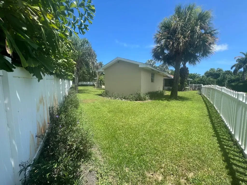 2081 Joy Rene Lane North Palm Beach FL 33408