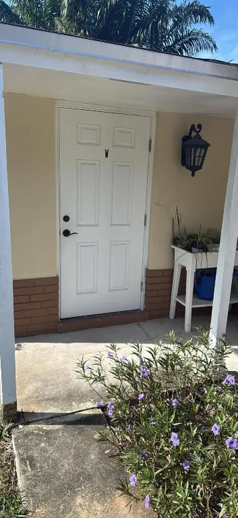 2081 Joy Rene Lane North Palm Beach FL 33408