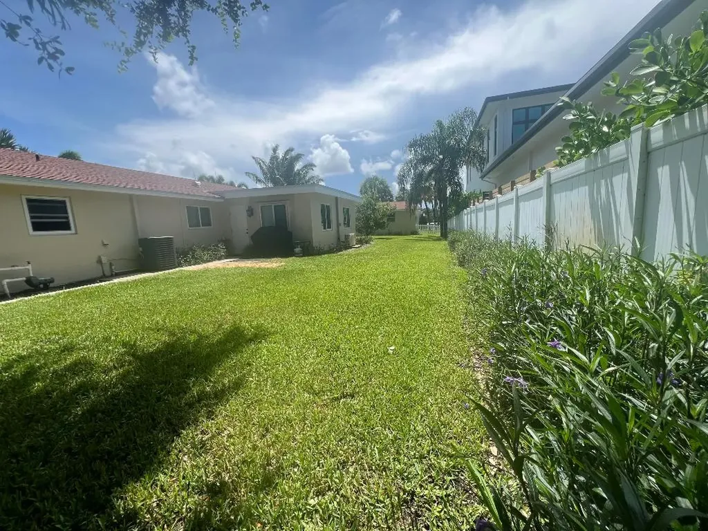 2081 Joy Rene Lane North Palm Beach FL 33408