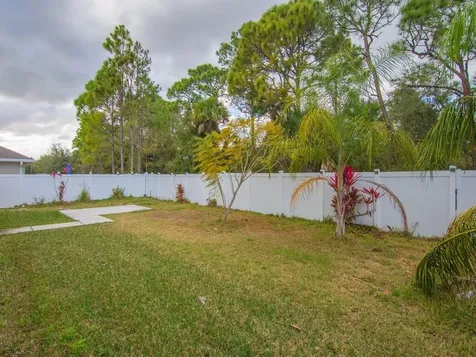 8308 Amalfi Circle Fort Pierce FL 34951