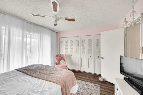 312 Sheffield M West Palm Beach FL 33417