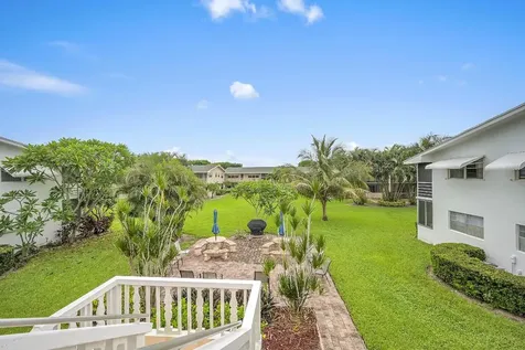 312 Sheffield M West Palm Beach FL 33417