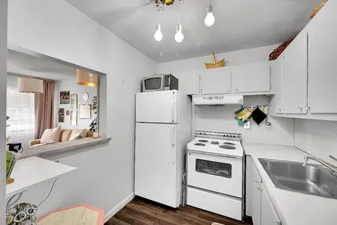 312 Sheffield M West Palm Beach FL 33417