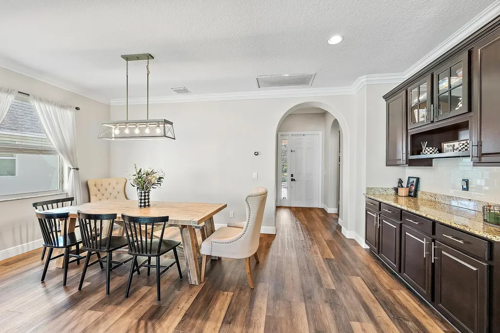 10352 SW Westlawn Boulevard Port St Lucie FL 34987