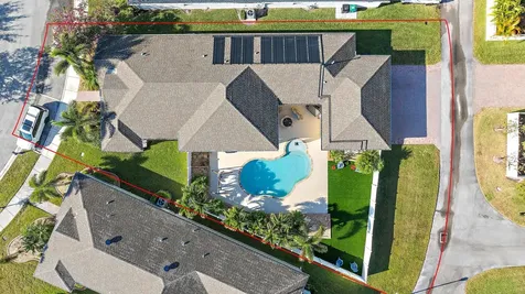 10352 SW Westlawn Boulevard Port St Lucie FL 34987