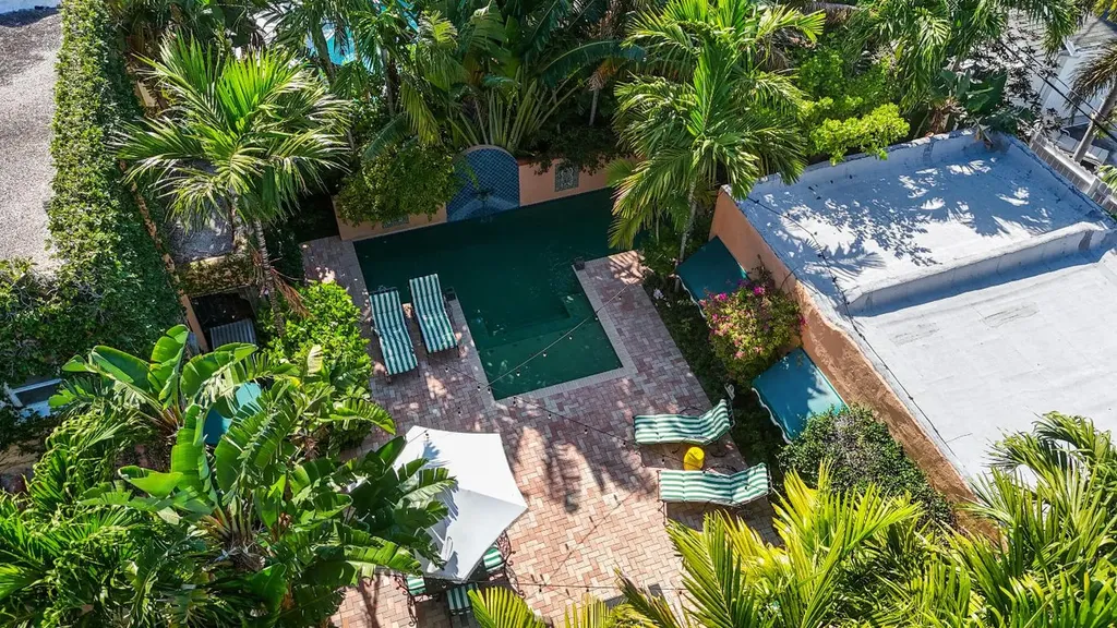 325 Greymon Drive West Palm Beach FL 33405