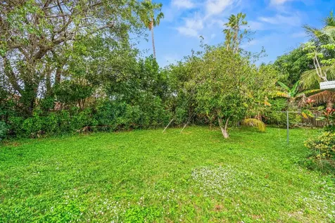 5697 Boynton Bay Circle Boynton Beach FL 33437