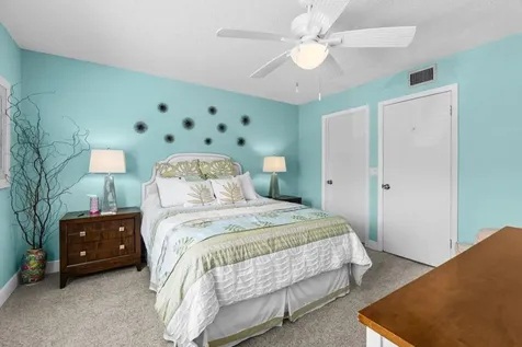 429 Pine Glen Lane Greenacres FL 33463